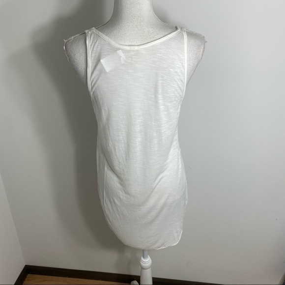 LF White Crop Top NWT Small High Low Women’s Tank Sleeveless - Picture 4 of 9
